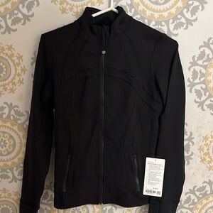 Brand new ❣️lululemon define jacket size 8 black with tags authentic